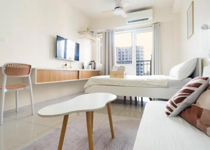 Apartment 1br Pool View Retreat Near Moa Stylish & Cozy *